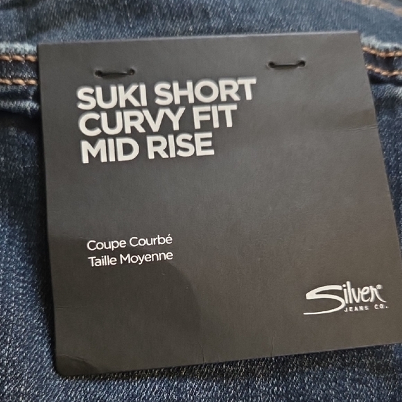 Silver Jeans Suki Short Curvy Mid Rise Dark Blue - Picture 4 of 8